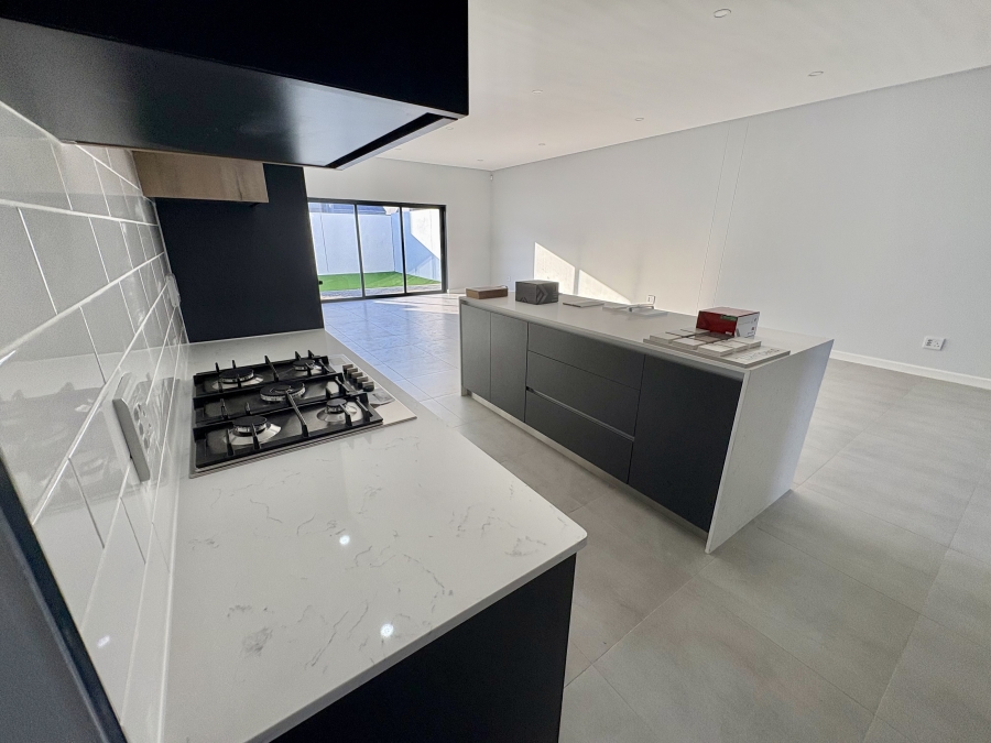 4 Bedroom Property for Sale in Sandown Western Cape